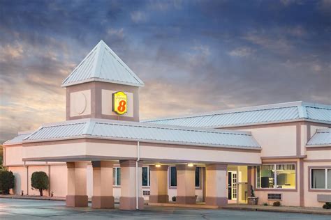super 8 by wyndham williamsburg